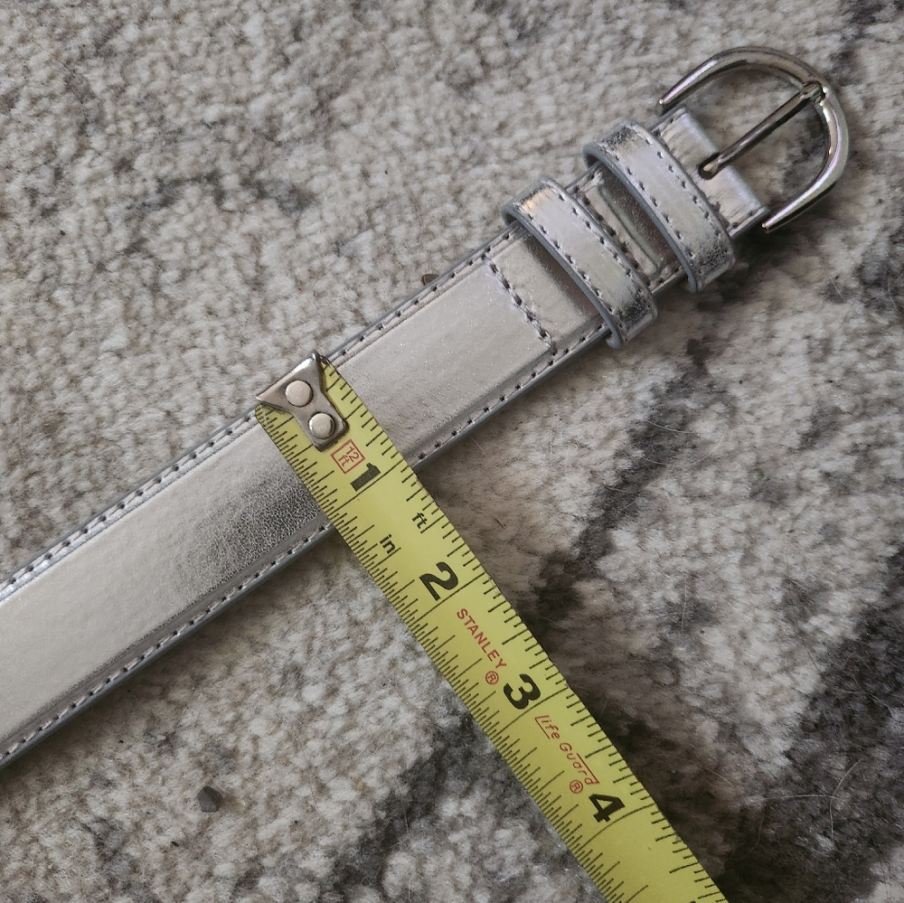 NWOT Metallic Silver Belt - Picture 7 of 7